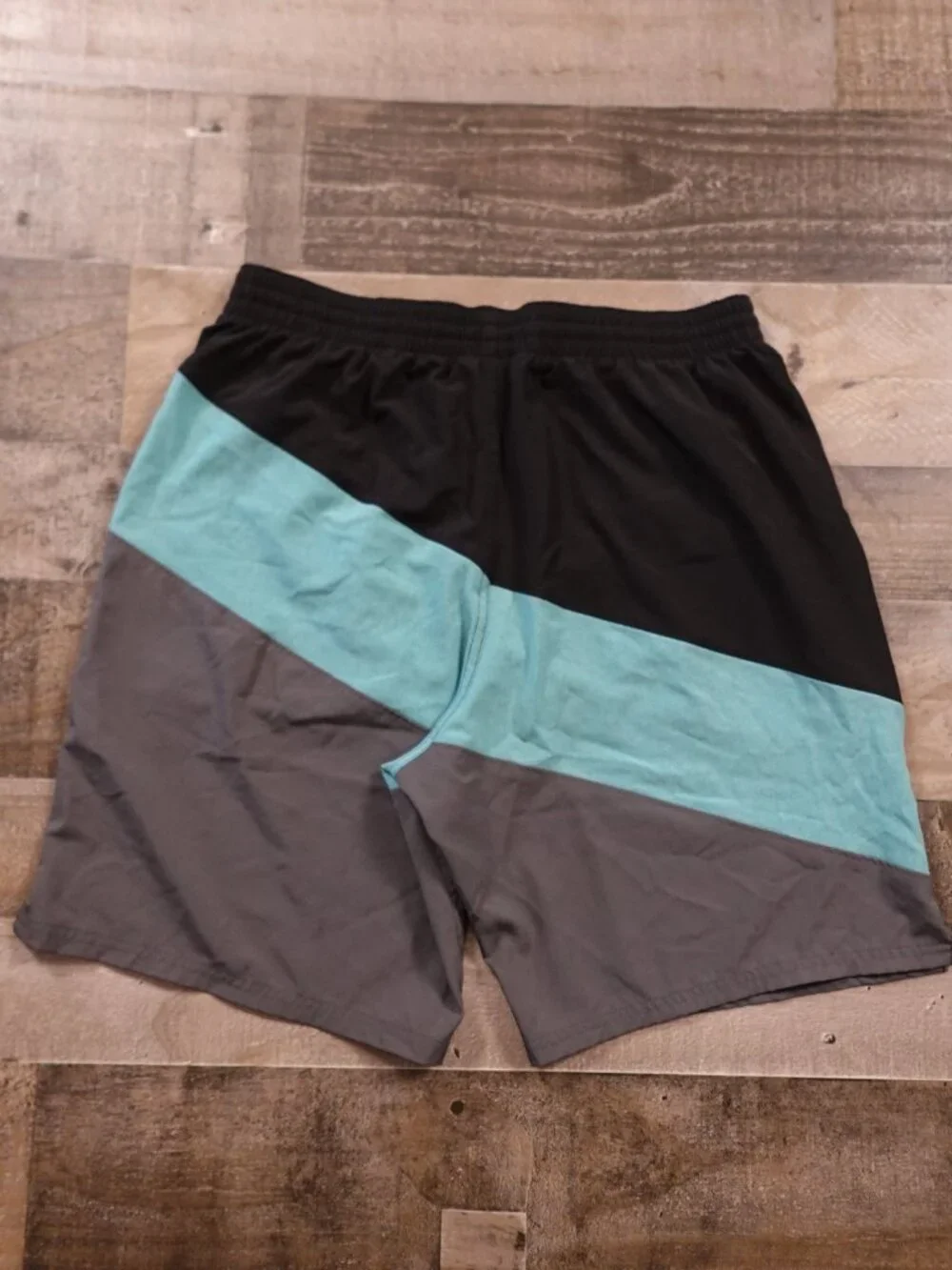 Nike Swim‎ Trunks Men’s Large 9” Inseam Black Teal Colorblock